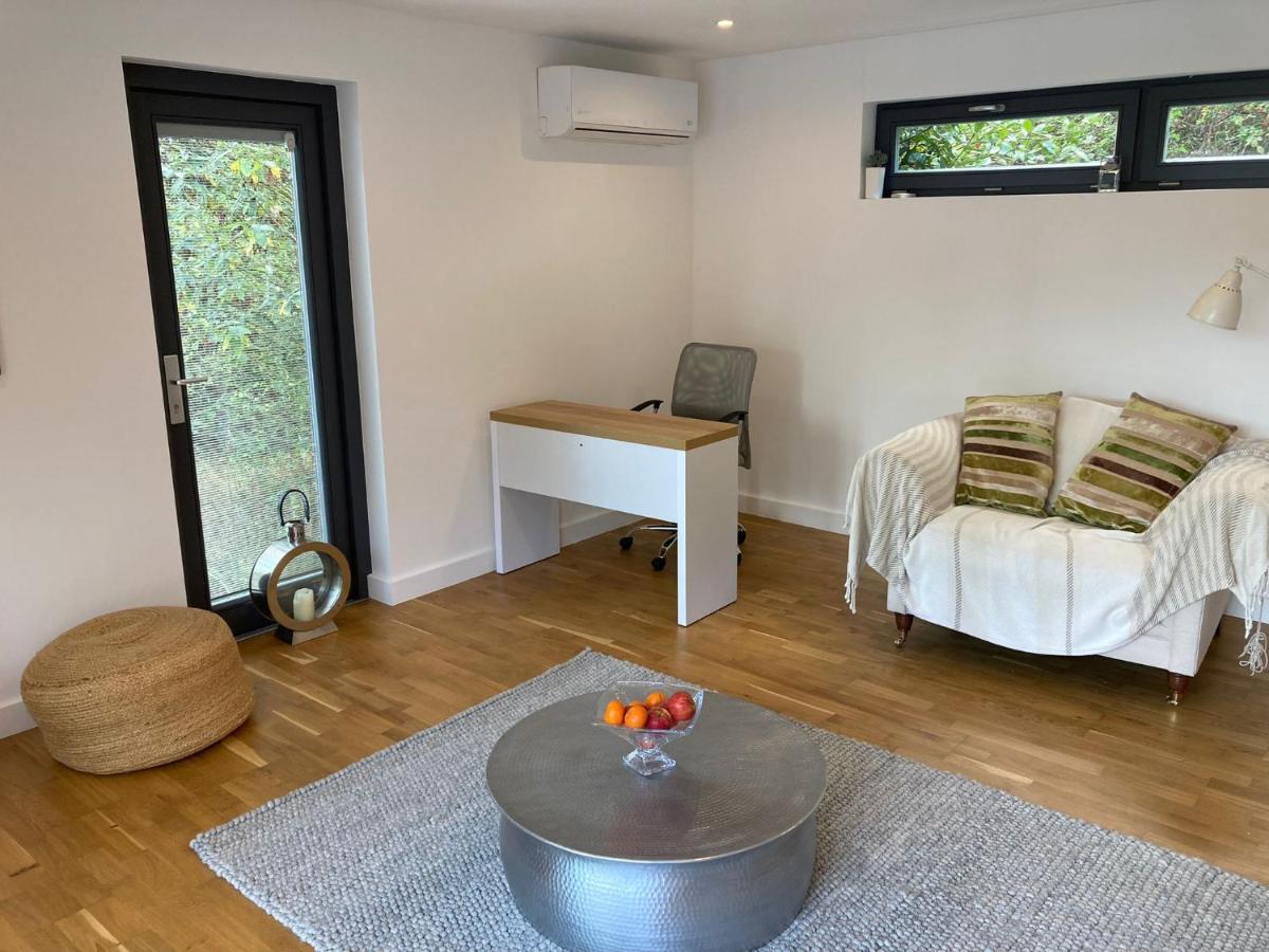 Independent Rural Detached Annexe With Free Private Parking Διαμέρισμα Κάντεμπερι Εξωτερικό φωτογραφία