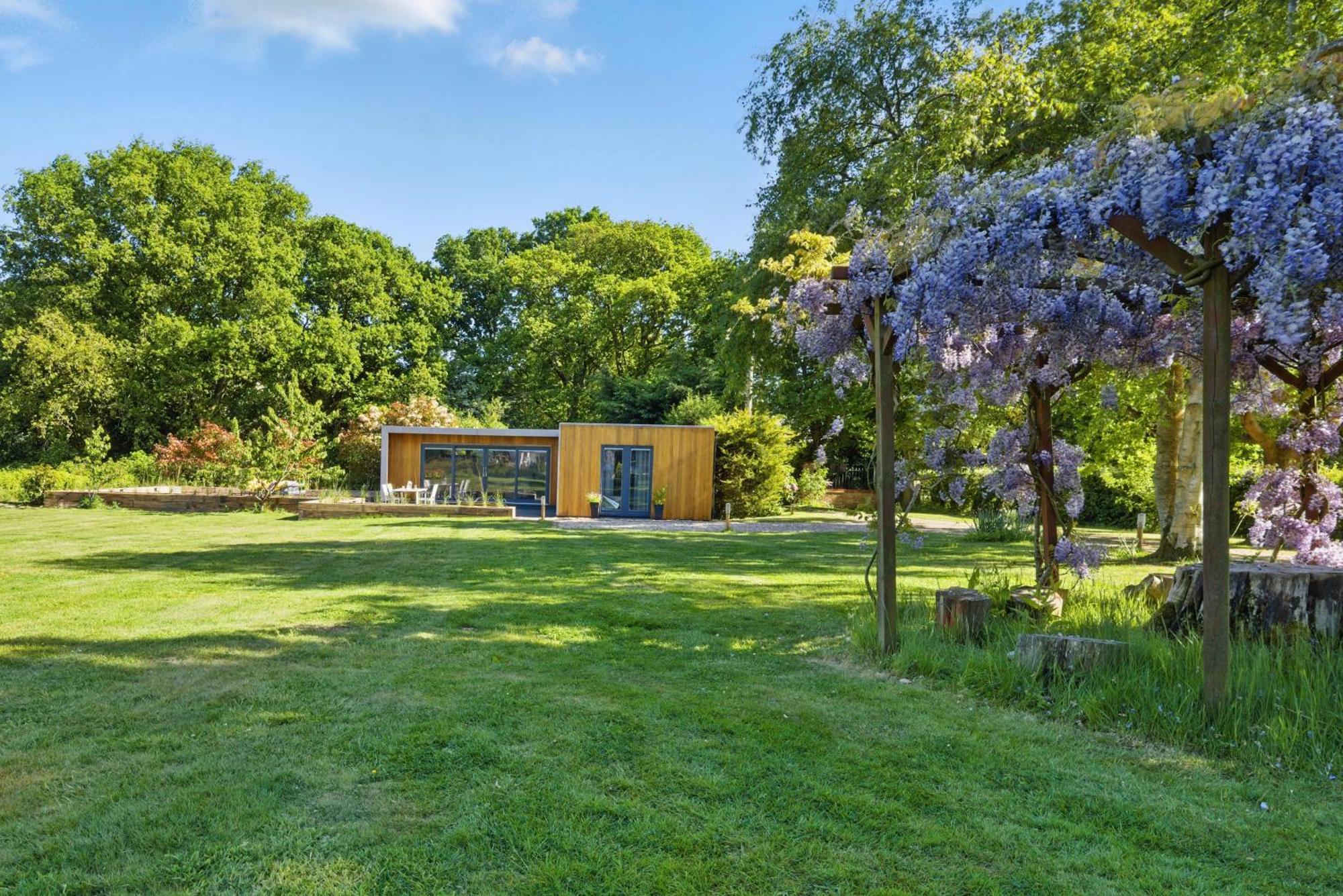 Independent Rural Detached Annexe With Free Private Parking Διαμέρισμα Κάντεμπερι Εξωτερικό φωτογραφία