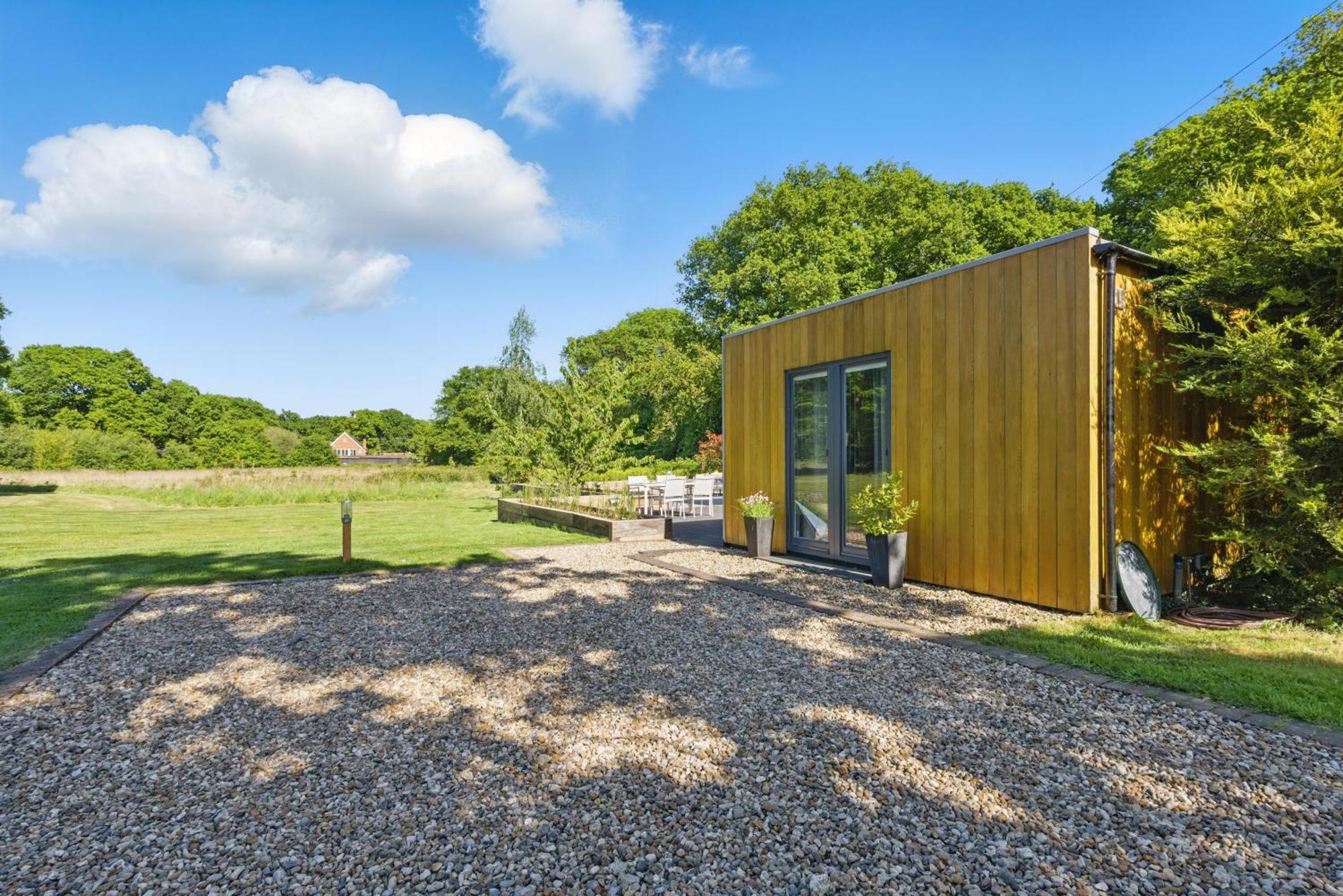 Independent Rural Detached Annexe With Free Private Parking Διαμέρισμα Κάντεμπερι Εξωτερικό φωτογραφία